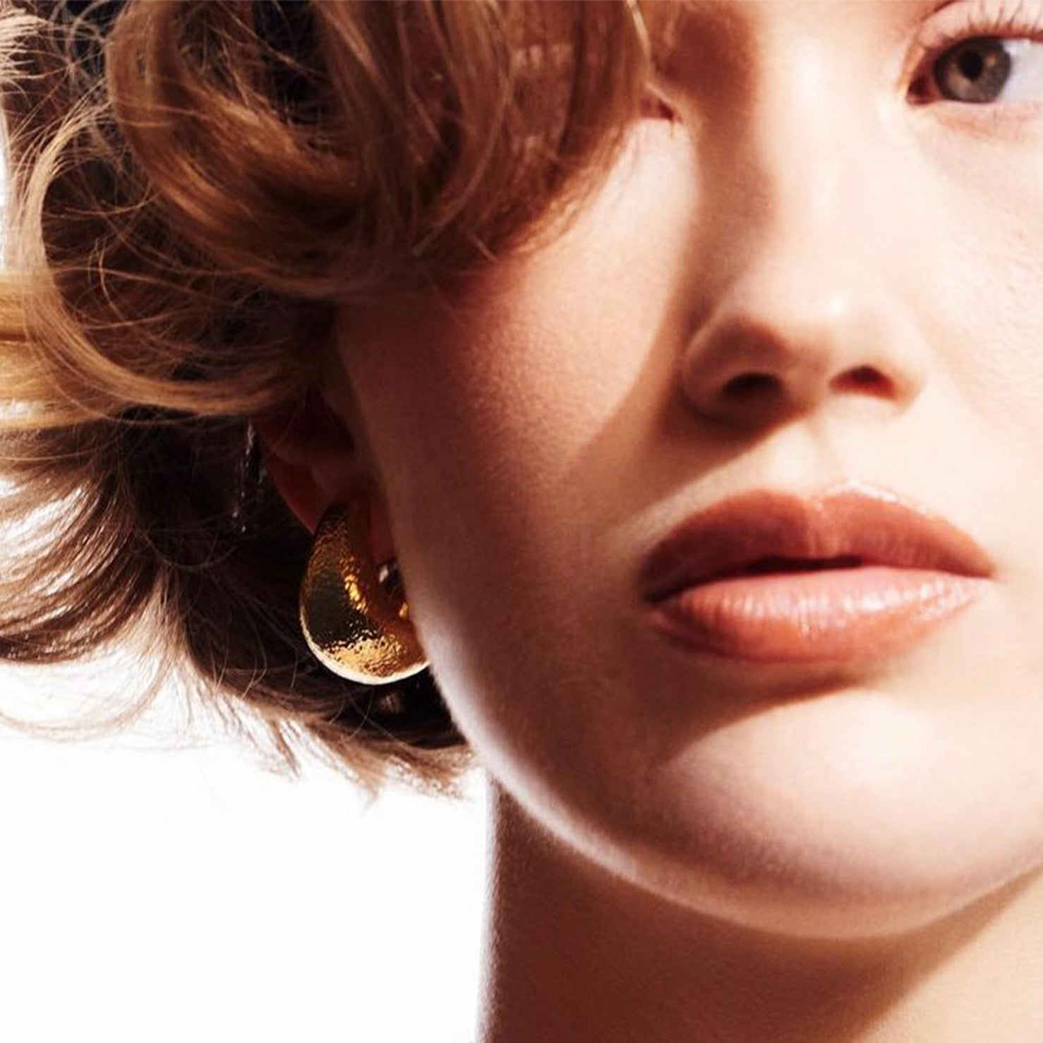 Small Golden Allegory Earrings