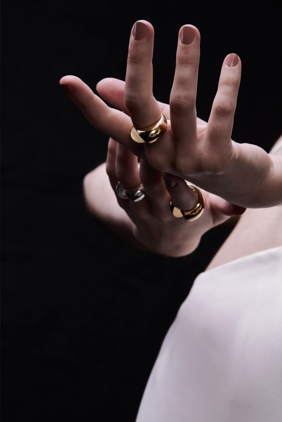 Golden Ruptura Ring