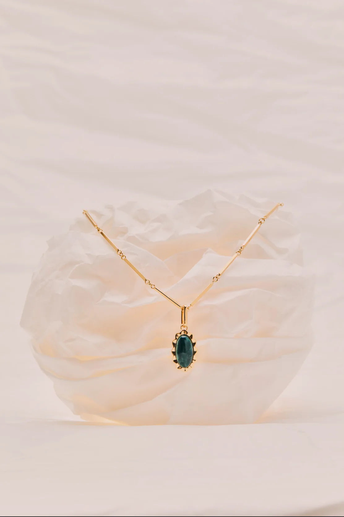 Dela Pendant