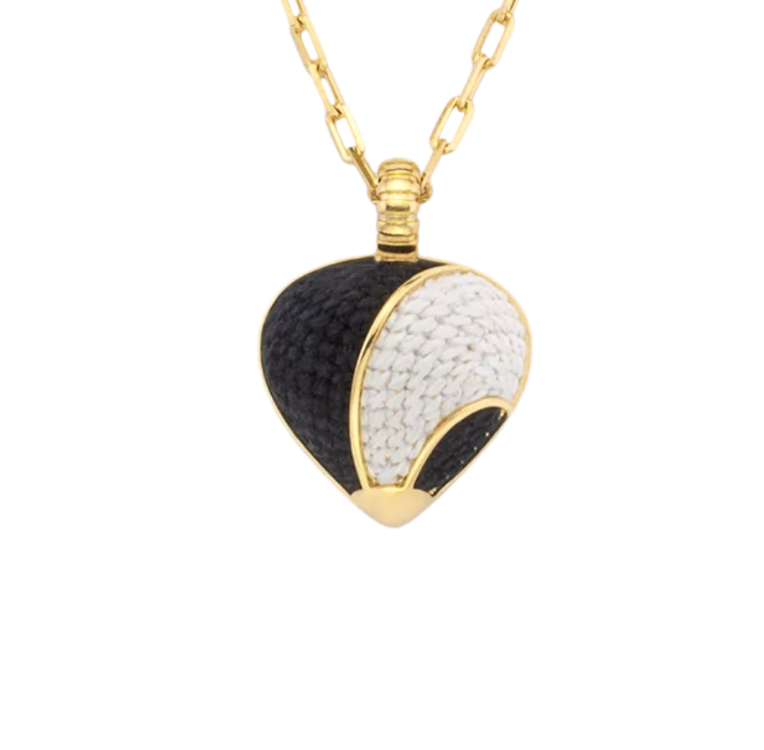 Black and White Suspiro Pendant