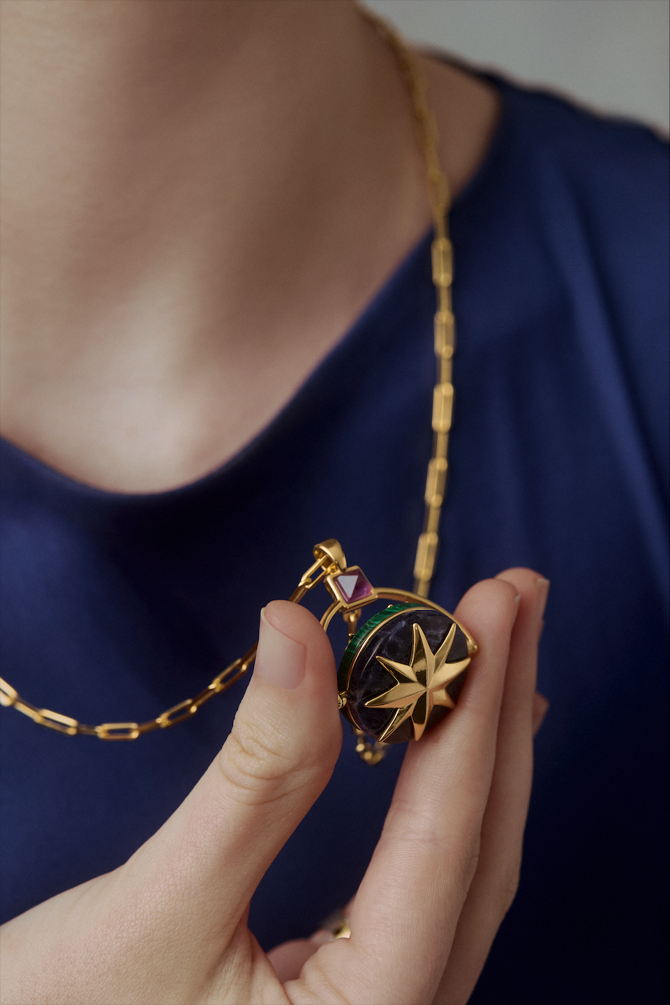 Giotto Pendant